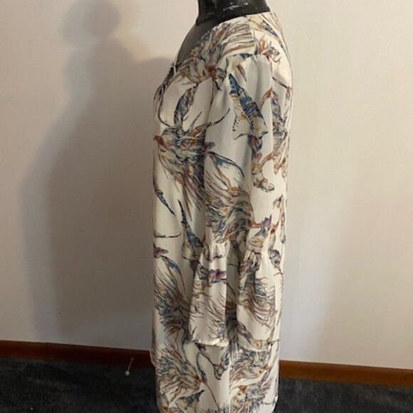 Fab'rik White Leaf Print Silk Blend bell sleeves dress, size L - Picture 2 of 6